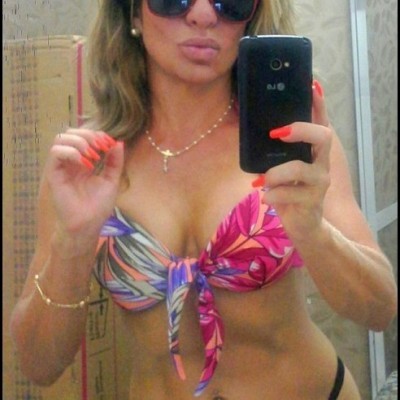 Mari Coroa Gostosa Espetacular Caiu Na Net Em Fotos Pelada