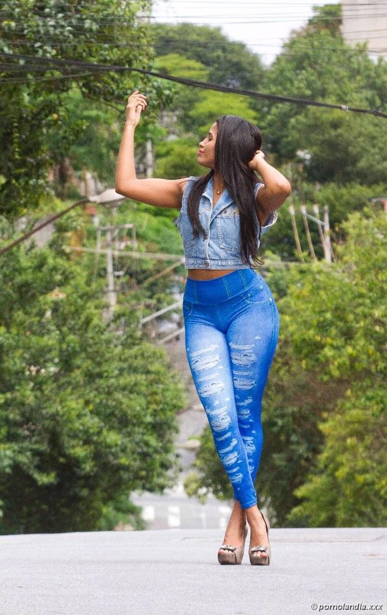 Karen um tesão de morena gostosa toda peladinha - Foto 129881