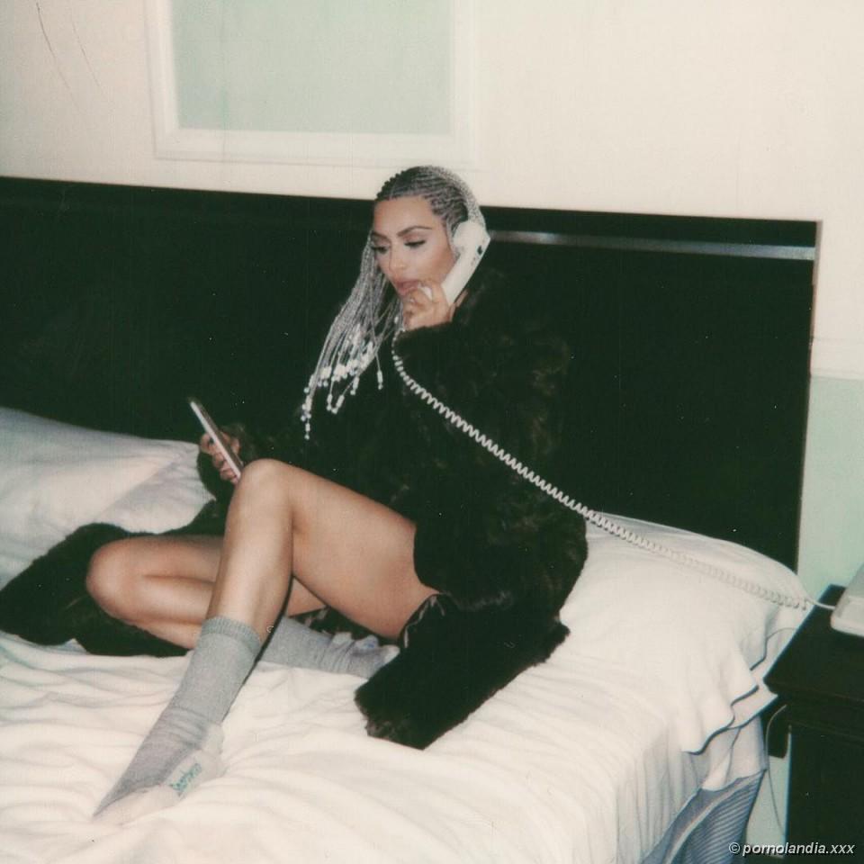 Kim Kardashian em fotos caseiras bem sensuais - Foto 215483