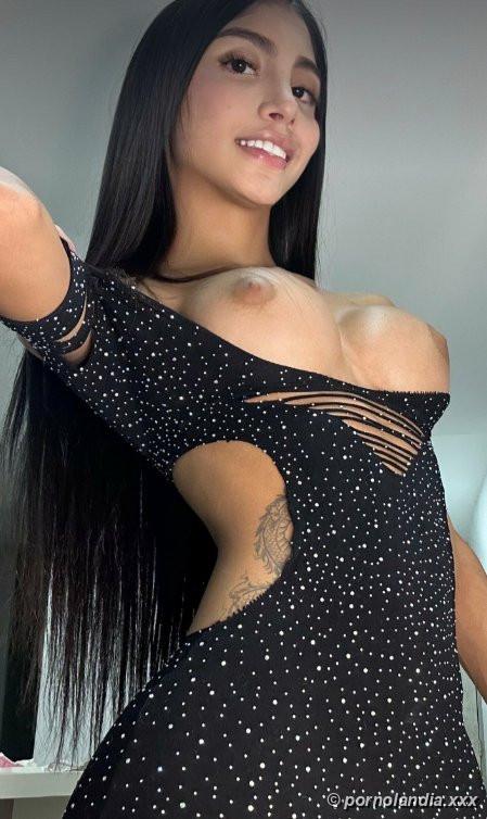 Fotos de travesti nu mostrando os peitos e o pau - Foto 245928