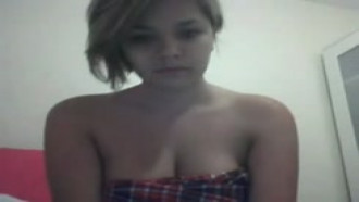 Marcela morena peituda mostrando tudo na webcam caiu na net