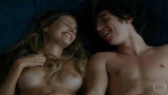 Yasmin Brunet Pelada Nua depois do sexo em Verdades Secretas