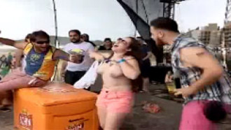 Show Your Boobs  - Universipraia 2015