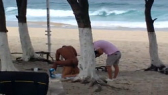 Porno na praia do Recreio 2 - Brad Montana