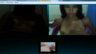 4 novinhas lesbicas em chamada de grupo no skype