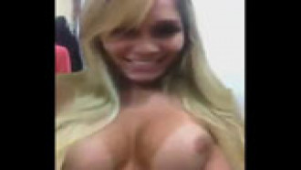 Julinha loira cavala fez video para o grupo do whatsapp caiu na net